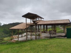 Terreno em condomínio 1370 m2 no Village Paraibuna