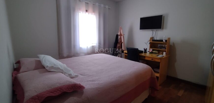 Casa no Jardim das Indústrias – 250 m²