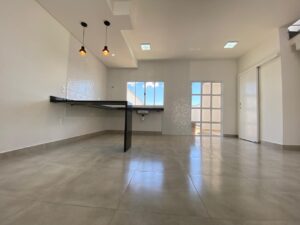 Sobrado recém construído no Altos da Vila Paiva