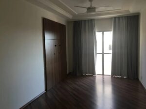 Apartamento no Condomínio Residencial Tatiana