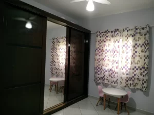 CASA À VENDA NO JARDIM BANDEIRANTES