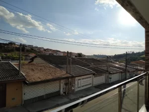CASA À VENDA NO JARDIM BANDEIRANTES