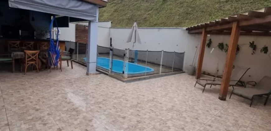 🏡 CASA SOBRADO NO URBANOVA PREMIUM – SJC 📍 Condomínio exclusivo, próximo ao Madrid Open Mall