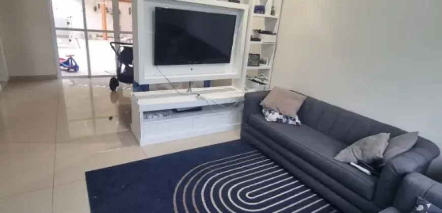 🏡 CASA SOBRADO NO URBANOVA PREMIUM – SJC 📍 Condomínio exclusivo, próximo ao Madrid Open Mall