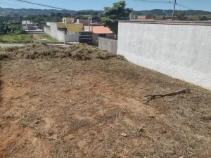 📌 2 LOTES DISPONÍVEIS (Lote 59 ou 60) 📏 Medidas: 6m (frente) x 22m (fundo)