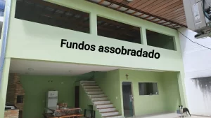 CASA AMPLA NO JARDIM AMÉRICA 232m²
