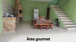 CASA AMPLA NO JARDIM AMÉRICA 232m²
